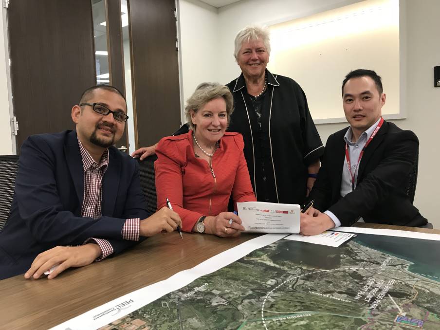 Associate Professor Chris Vas, Murdoch University Singapore, Regional Development Minister Alannah MacTiernan, Peel Development Commission chair Paddi Creevey and Fund Singapore chief executive Lester Chan.